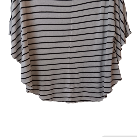 Xhilaration Flowy Poncho-Style Top, Cream/Black Stripes, sz M, GUC! - Picture 8 of 13